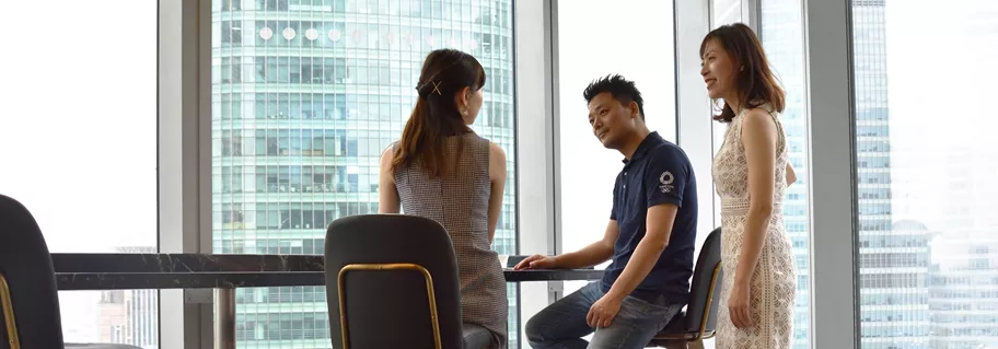 世服宏图上海花旗集团大厦提供宽敞明亮的共享联合办公空间，适合客户灵活工作。